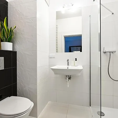 Urbannestgroup - Krochmalna 59 * Varşova